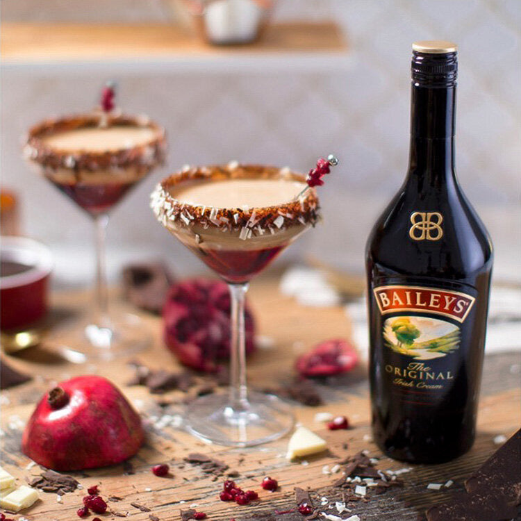 Baileys Irish Cream 50ml x 20 - Image 2