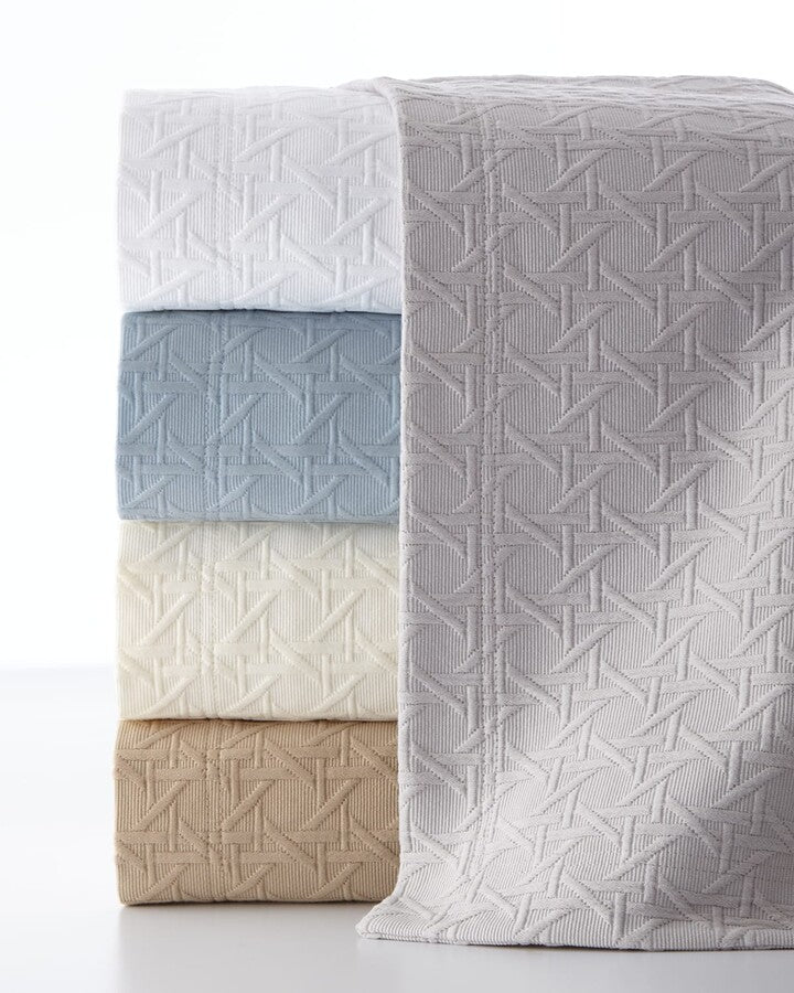 full-queen-marcus-collection-cane-matelasse-coverlet