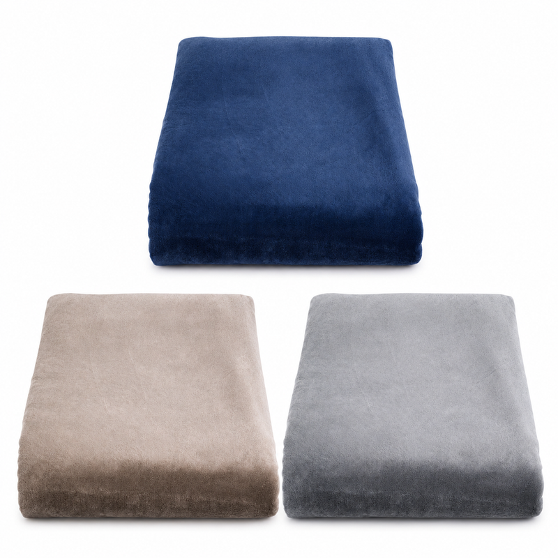 Hotel fleece cosy blanket
