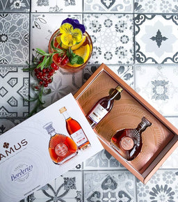 Camus Borderies Set VSOP/XO Cognac 2 x 50mL - Image 2