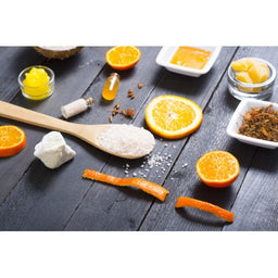 Mandarin and Bergamot Bath Salts + FREE Natural Body Srubber - Image 2