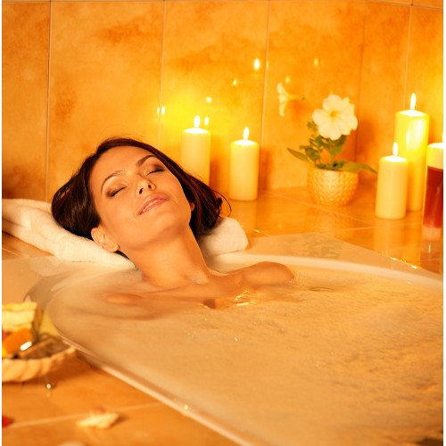 Tuberose and  Violet Bath Salts 1Kg + FREE Natural Body Srubber - Image 2