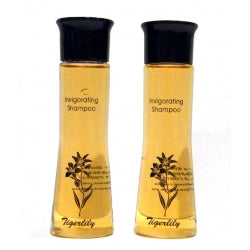 Clear bottle of shampoo with Lemongrass fragrance