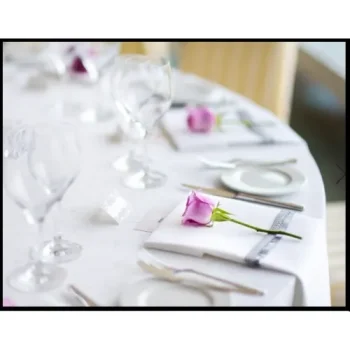 White Round Tablecloth – 180 cm